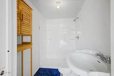 Bath - 714 S Williams --, Mesa, AZ 85204 photo 4 of 4