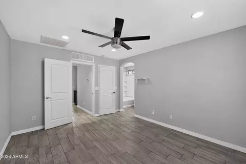 Entry Way - 2015 N 77th Ln, Phoenix, AZ 85035 photo 5 of 5