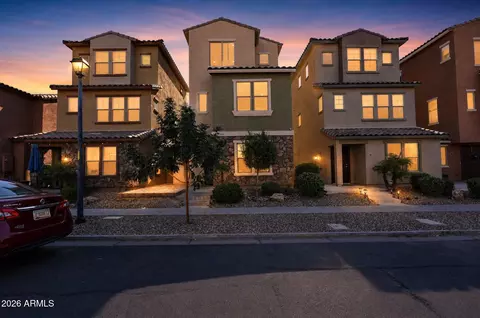 Exterior - 2015 N 77th Ln, Phoenix, AZ 85035 photo 1 of 1