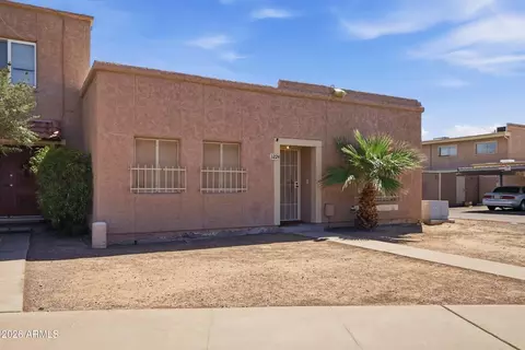 Exterior - 3224 W Echo Ln, Phoenix, AZ 85051 photo 3 of 7