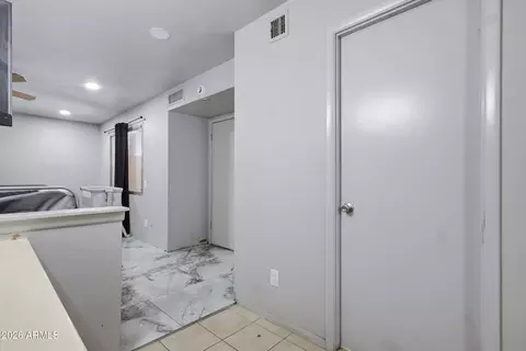 Entry Way - 3224 W Echo Ln, Phoenix, AZ 85051 photo 1 of 1