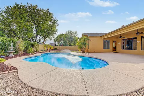 Exterior - 2089 E Park Ave, Gilbert, AZ 85234 photo 5 of 7