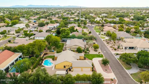 View/Area - 2089 E Park Ave, Gilbert, AZ 85234 photo 13 of 14