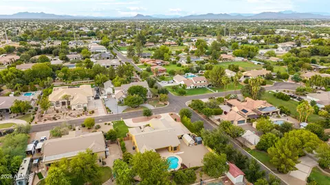 View/Area - 2089 E Park Ave, Gilbert, AZ 85234 photo 7 of 14