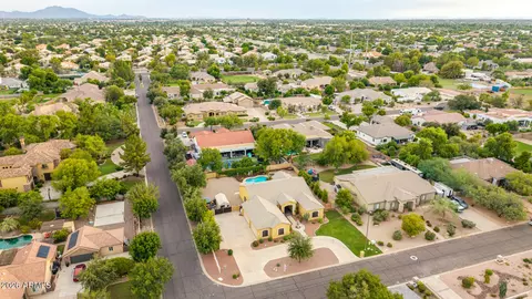 View/Area - 2089 E Park Ave, Gilbert, AZ 85234 photo 10 of 14