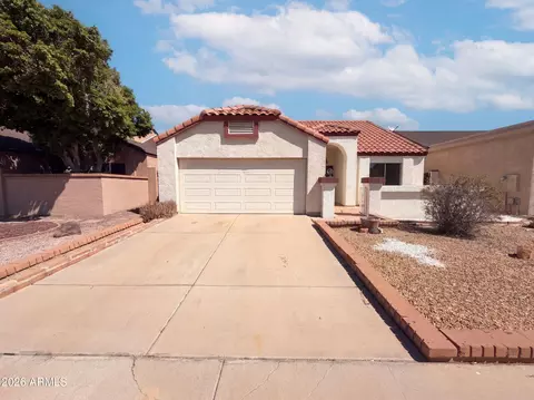 6018 W Mescal St, Glendale, AZ 85304