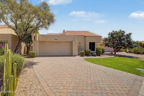 10099 E San Salvador Dr, Scottsdale, AZ 85258