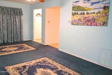Living - 300 E Phoenix St, Payson, AZ 85541 photo 3 of 4