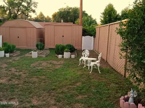 Exterior - 300 E Phoenix St, Payson, AZ 85541 photo 9 of 13