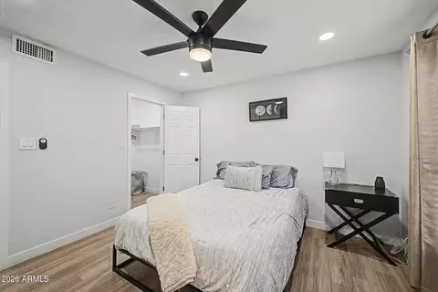 Bedroom - 2625 E Indian School Rd #244, Phoenix, AZ 85016 photo 5 of 6
