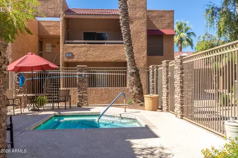Exterior - 2625 E Indian School Rd #244, Phoenix, AZ 85016 photo 5 of 7