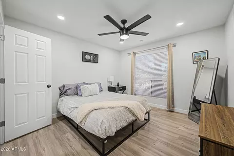 Bedroom - 2625 E Indian School Rd #244, Phoenix, AZ 85016 photo 4 of 6