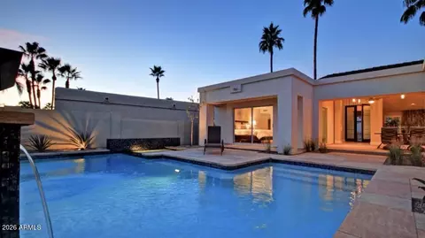 Exterior - 3133 E Claremont Ave, Phoenix, AZ 85016 photo 5 of 10