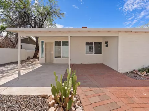 Exterior - 1726 E Coronado Rd, Phoenix, AZ 85006 photo 6 of 8