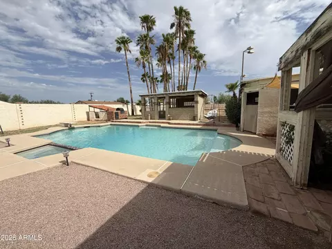 Exterior - 8712 E Main St, Mesa, AZ 85207 photo 6 of 10