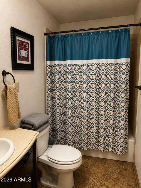 Bath - 1561 E 10th St, Douglas, AZ 85607 photo 4 of 4