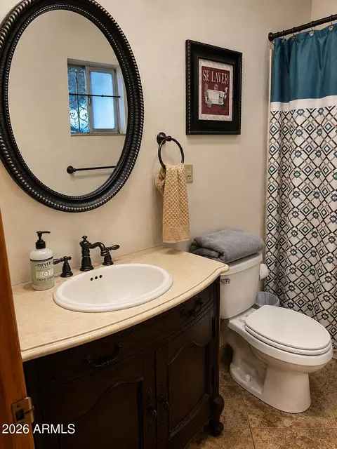 Bath - 1561 E 10th St, Douglas, AZ 85607 photo 2 of 4