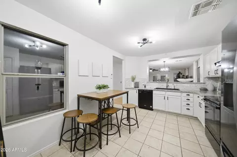 Kitchen - 738 S Colonial St, Gilbert, AZ 85296 photo 3 of 3