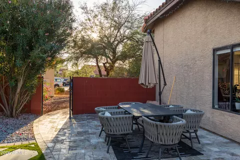 Exterior - 3912 E Shannon St, Phoenix, AZ 85044 photo 4 of 15