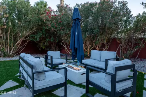 Exterior - 3912 E Shannon St, Phoenix, AZ 85044 photo 5 of 15