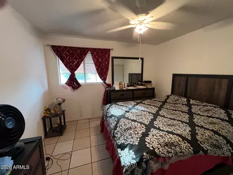 Bedroom - 3053 N 53rd Dr, Phoenix, AZ 85031 photo 3 of 4