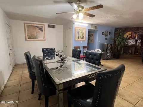 Dining - 3053 N 53rd Dr, Phoenix, AZ 85031 photo 3 of 3