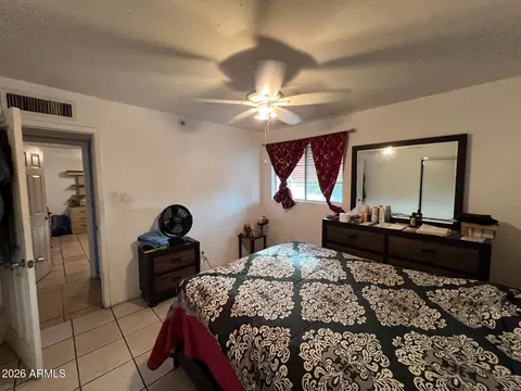 Bedroom - 3053 N 53rd Dr, Phoenix, AZ 85031 photo 2 of 4