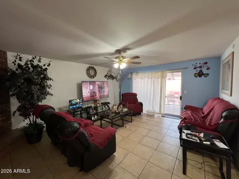 Living - 3053 N 53rd Dr, Phoenix, AZ 85031 photo 2 of 2