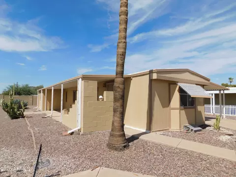 53 N Mountain Rd #20, Apache Junction, AZ 85120 photo 2
