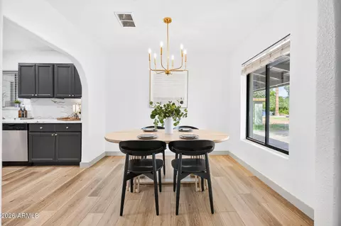 Dining - 2319 Earll Dr, Phoenix, AZ 85016 photo 1 of 3