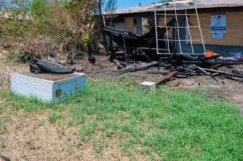 842 E Roberts Rd #-, Phoenix, AZ 85022 photo 5
