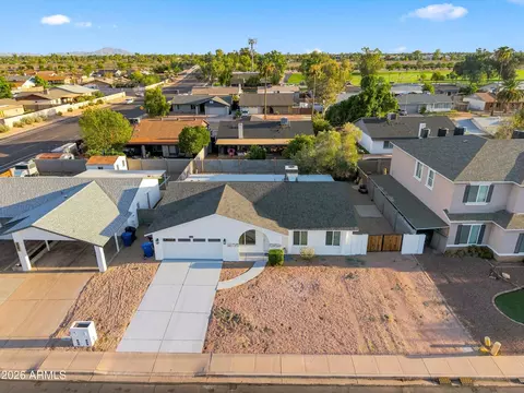 View/Area - 2353 E Hampton Ave, Mesa, AZ 85204 photo 1 of 7