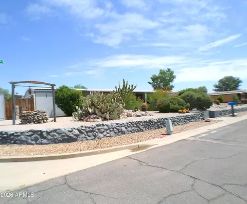 301 S Rio Vista Dr, Queen Valley, AZ 85118