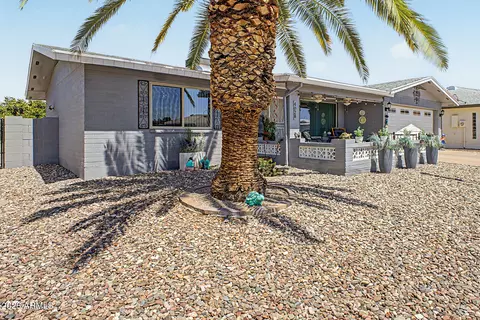 Exterior - 4028 E Clovis Cir, Mesa, AZ 85206 photo 2 of 11