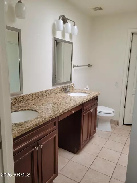 Bath - 4163 E Silverwood Dr, Phoenix, AZ 85048 photo 1 of 2