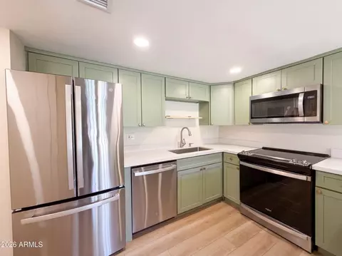 Kitchen - 3511 E Baseline Rd #1125, Phoenix, AZ 85042 photo 3 of 4