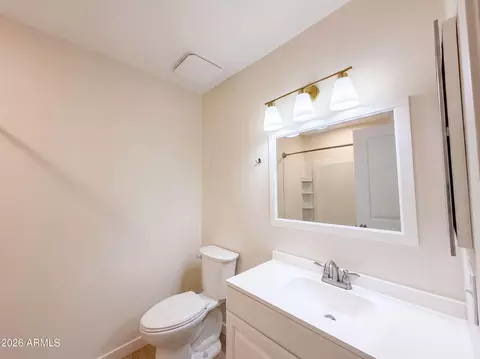 Bath - 3511 E Baseline Rd #1125, Phoenix, AZ 85042 photo 1 of 3