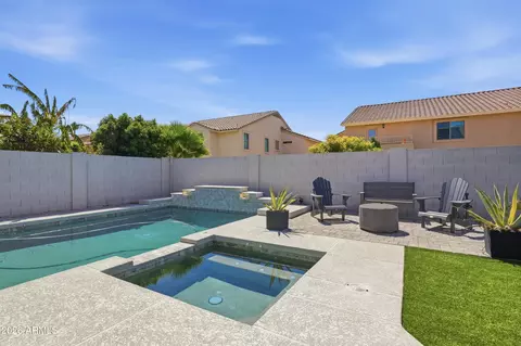 Exterior - 2003 E Mariposa Grande Ave, Phoenix, AZ 85024 photo 3 of 6