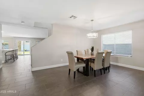 Dining - 2003 E Mariposa Grande Ave, Phoenix, AZ 85024 photo 1 of 3