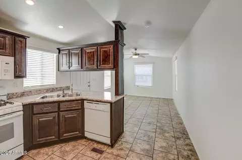 7807 E Main St #H-15, Mesa, AZ 85207 photo 13