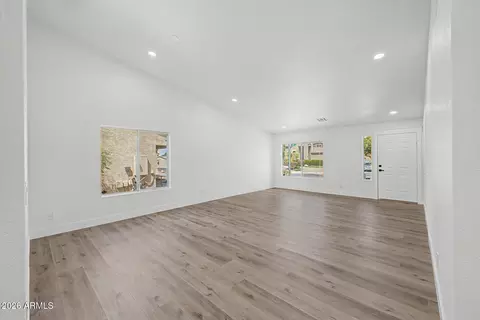 Living - 10505 Emerald Cir, Mesa, AZ 85208 photo 2 of 9