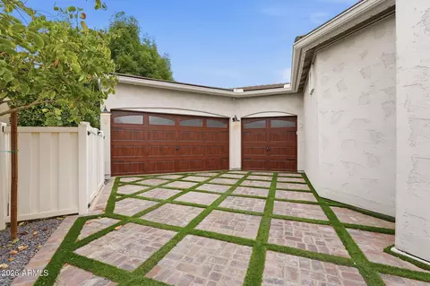 Exterior - 2744 E James St, Gilbert, AZ 85296 photo 17 of 18