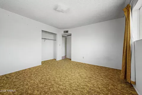 Bedroom - 101 E Thunderbird Trl, Phoenix, AZ 85042 photo 2 of 3