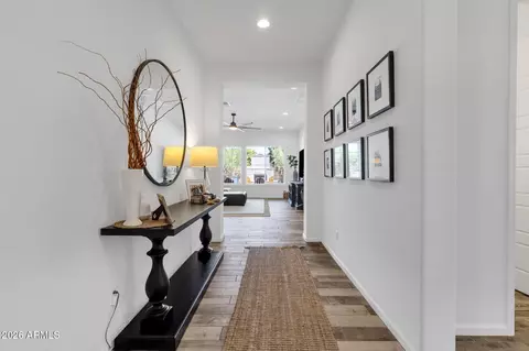 Entry Way - 4442 E Fairbrook St, Mesa, AZ 85205 photo 2 of 7