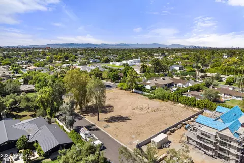 5712 Exeter Blvd #-, Phoenix, AZ 85018 photo 6
