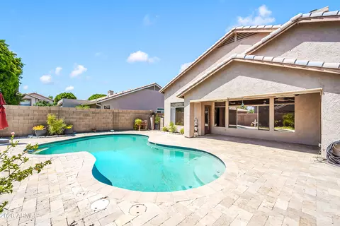 Exterior - 4049 E Aspen Way, Gilbert, AZ 85234 photo 9 of 11