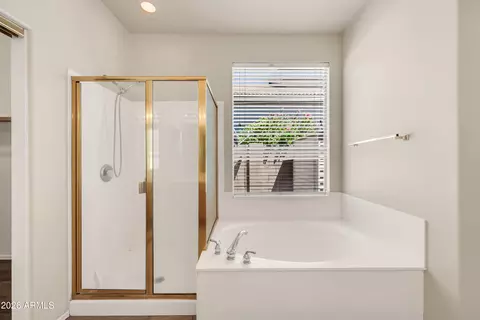 Bath - 4049 E Aspen Way, Gilbert, AZ 85234 photo 2 of 5