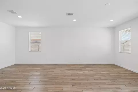 Living - 3127 W Sonrisa Ave, Apache Junction, AZ 85120 photo 4 of 5