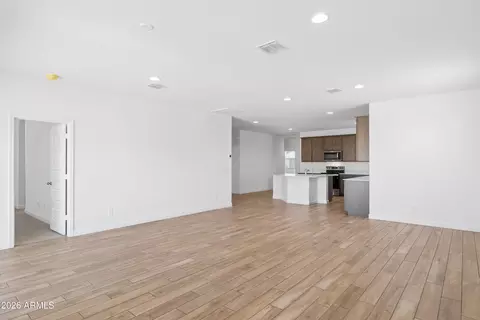 Living - 3127 W Sonrisa Ave, Apache Junction, AZ 85120 photo 2 of 5