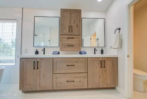 Bath - 1165 E Harrison St, Gilbert, AZ 85295 photo 2 of 4